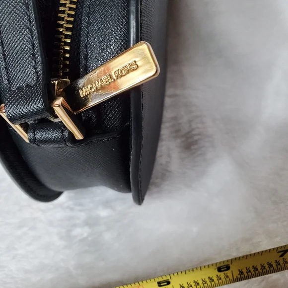 Michael Kors Set Travel Saffiano Leather Crossbody Bag Black - Picture 12 of 13